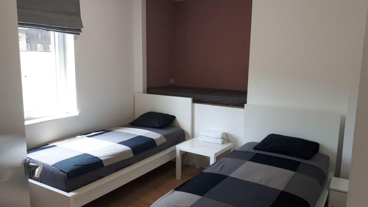 שורזוב Luxury Apartment With Own Parking מראה חיצוני תמונה