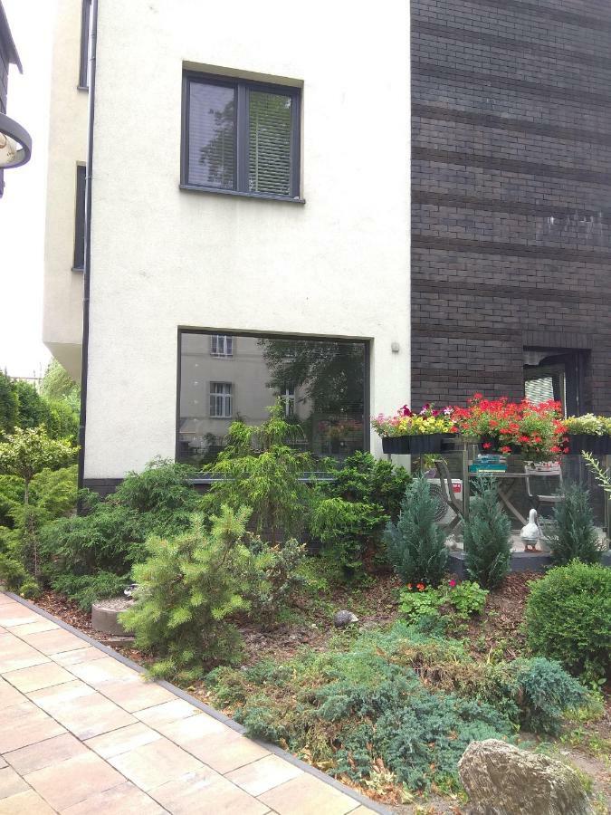 שורזוב Luxury Apartment With Own Parking מראה חיצוני תמונה